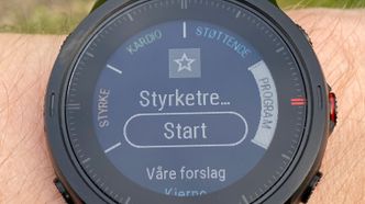 Grit X gir deg forslag til treningsøvelser hver dag, og har du lagt inn et program i Polar Flow dukker dette også opp på klokken. Foto: Kurt Lekanger