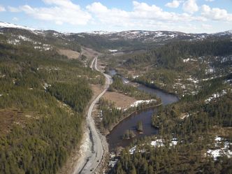 Her er det blitt mye vei for pengene. Traseen langs indre Almlifossen. Foto: Martin Midttømme, Trøndelag fylkeskommune