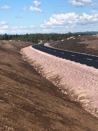 Den nye strekningen er på seks kilometer. Foto: Peab