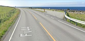 Slik ser rasteplassen ved Hårr ut når du kommer vestfra i dag. Foto: Google Maps