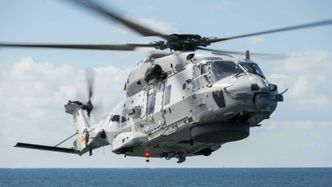 Nederlandsk NH90 tilhørende Zr.Ms. Groningen over Nordsjøen i 2017. Foto: SJOERD HILCKMANN