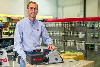 En ting er at den går på batteri, men dykksaga har også mange andre finesser som gjør at proffene vil sette pris på den, mener Morten Nilsen i TOOLS. Foto:  Delta V