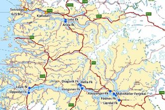 Konstruksjonene i gamle Sogn og Fjordane fylke som inngår i kontrakten. De oransje trekantene er bruer, og de blå sirklene er fergekaier. Skjermbilde: Statens vegvesen