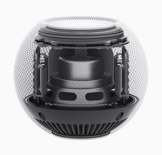 1+2: Homepod Mini har en stor aktiv høyttaler rettet nedover og to passive drivere som kaster lyden til alle kanter.
