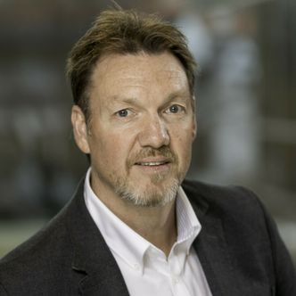 Teknologisjef i Check Point Norge, Nils-Ove Gamlem mener Microsoftblir mer populær blant phishing-svindlere fordi mange som nå jobber på hjemmekontor lett forbinder Microsoft-navnet med noe jobbrelatert. Foto:  Morten Normann Almeland/Check Point