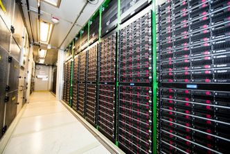 Superdatamaskinen Joule 2.0 må se seg slått ned i støvlene av CS-1-systemet i akkurat testen som har blitt gjennomført. På andre områder er nok situasjonen en helt annen. Foto: National Energy Technology Laboratory