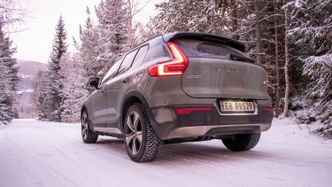 Volvo XC40 P8 Recharge Foto: Marius Valle