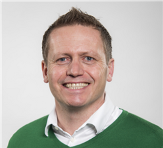 Sjefforsker Nils Brede Moe i Sintef forsker på det digitale arbeidslivet og innovasjon. Foto: Sintef