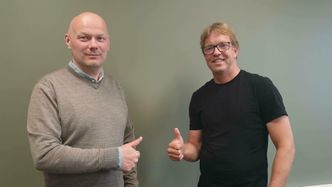 Fv. prosjektleder Espen Lauvlund Nilsen og geolog Andreas Persson i Troms og Finnmark fylkeskommune. Foto:  Troms og Finnmark fylkeskommune