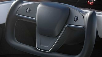 Førerne kan late som de er piloter. Foto: Tesla