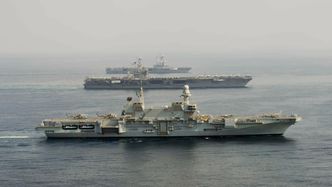 Italienske ITS Cavour, amerikanske USS Harry S. Truman (CVN 75) og franske «Charles de Gaulle» i Omanbukta i 2014. Foto: MC3 Ethan M. Schumacher