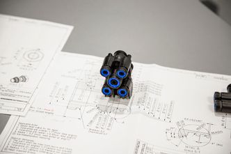 Utvikling av nye produkter, nye produktområder og ikke minst stadig forbedring av eksisterende produkter som gjør KA, Raufoss Couplings til en pioner innen sitt produktområde.