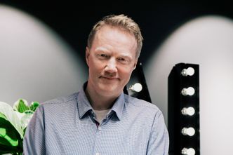 Tonny Gundersen leder skysatsingen i Accenture. Nå trenger han flere flinke folk på laget.