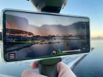 Visningen på skjermen oppdateres i sanntid når kameraet beveges rundt i landskapet. Foto: Rambøll