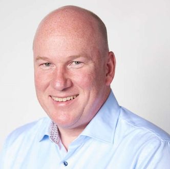 Dan Matthews er teknologisjef i IFS. Foto: IFS