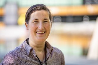 – Vann i by-prosjektene er eksempler på hvor utrolig bredt spekter av oppgaver Vann- og avløpsetaten har, sier Hege Elisabeth Fleisje. Foto:  TUM Studio