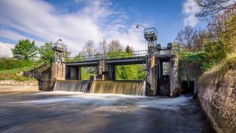 Vannkraft er en fornybar og karbonnøytral energikilde. Norsk kraftproduksjon kommer hovedsakelig fra vannkraft.
