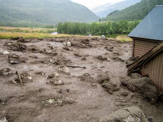 Endring i nedbørsmengde (både økt og redusert) og nedbørsmønster er en viktige faktorer, men også endring i vindmønstre og vindstyrke. Resultatet er skred. Foto:  Cowi