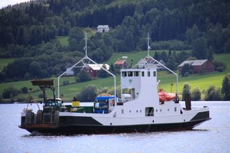 Den gamle Randsfjordferga. Foto: Innlandet fylkeskommune