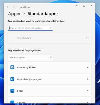 Innstillingene for standardapper er endret i Windows 11. Visse muligheter som støttes av Windows 10, har blitt fjernet. Det gjør byttet av enkelte standardapplikasjoner mer tungvint. Skjermbilde: Digi.no