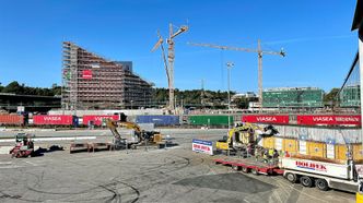 Anleggsområdet til høyre foran i bildet, Quadrum bak til venstre. Foto: Samir Kolukcija/Statens vegvesen