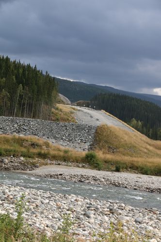 Her kommer Svenningelv bru. Foto: Statens vegvesen