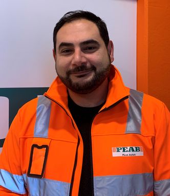 Regionsjef for Peab Asfalt Midt og Vest, Behzad Armingohar. Foto: Peab