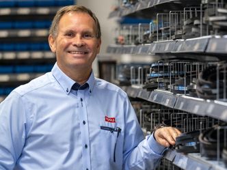 Børre Jacobsen i TOOLS er landets fremste ekspert på remmer og remdrifter. Foto:  TUM Studio