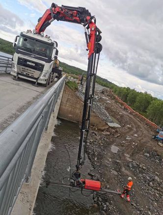 Montert på en Palfinger kran, oppnås en rekkevidde på hele 20 meter. Foto:  Norsk Bergsikring