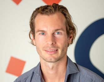 – Vi må være sikre på at vi tar de riktige teknologiske beslutningene, og til det trenger vi rett og slett et team i eget hus, sier teknisk direktør Erik Asbjørn Arvid. Foto:  Dribe