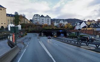 Nygårdstunnelen ble åpnet i 1999, og har ÅDT på tett under 50 000. Foto: Google Maps