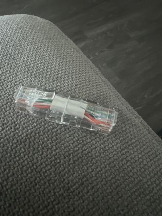 Er dette egentlig en kabel? Foto:  [darkw1sh]