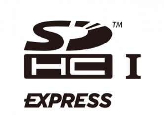 Kort merket på denne måten har SDHC-kapasitet og SD Express-fart. «Express» kan også skrives i kortformen «EX». Illustrasjon: SD Association