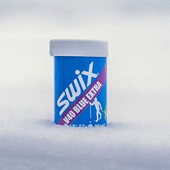 Enkelt: Den aller enkleste smøringen er den gamle «blåswixen» som passer i noen få kuldegrader. Foto: Patrick Dougherty