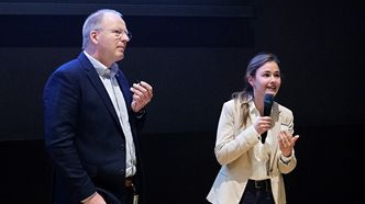 Ketil Søyland fra Norconsult og Nora O. Schjoldager fra Multiconsult har vært sentrale i utarbeidelsen av rapporten og presenterte funnene på lanseringen.