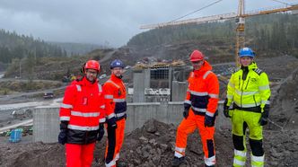 Ved Skoglund: Pål Holmefjord Lorentzen (SVV), Mahmoud Timraz (Skanska), Ole Jørgen Braaten (Aas-Jacobsen) og Baard Sigmund Eikaas (Marthinsen & Duvholt). Foto: TUM Studio