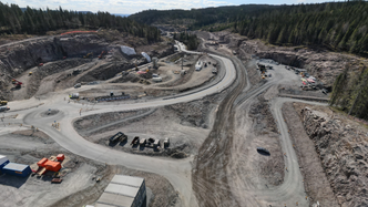 Avtjerna dronefoto: Jevnlig gjøres det dronescanninger som legges inn i modellen. Foto: Statens vegvesen