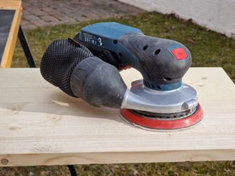 <strong>Bosch GEX 18V-125:</strong> 18 volt versjonen til Bosch er særdeles lik den på 12 volt. Den er nok den du skal velge om du har flere Bosch 18 volts batterier. Foto: &nbsp;Odd Richard Valmot