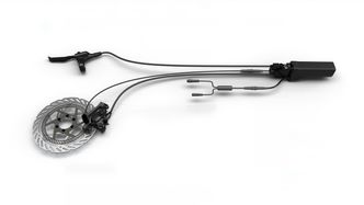 Hele systemet til italienske Blubrake. De to tomme elektriske kontaktene er til strømforsyning og et display som kan monteres på styret. Foto:  Blubrake