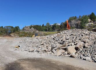 Om lag 300.000 kubikkmeter masser blir til overs i prosjektet Slettebrekka-Hetlevik, som er en del av Askøypakken. Foto: Vestland fylkeskommune