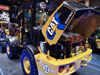Hjulklasteren Cat 309 er en av tilsammen fire elektriske nyheter fra Cat på årets Bauma. Foto:  Jarle Skoglund