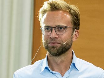 – Produksjonen faller på norsk sokkel, og uten ny leting blir den kurven bratt, sier Nikolai Astrup. Foto: Tore Meek/NTB