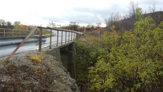 Gamle Vuolmmašjohka bru på E6 i Porsanger skal erstattes. Foto: Statens vegvesen
