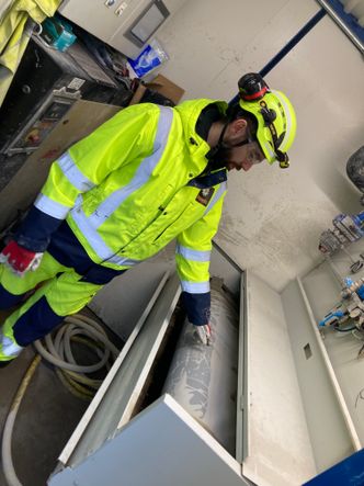 Implenia Stangeland prøver ut to ulike teknologier (filterpresse og vakuumbånd) for foredling av slammet. Det skjer i tre tørrstoffanlegg utplassert i hele prosjektets lengde. Foto: Nye Veier