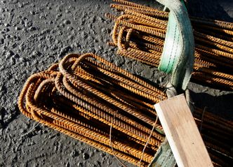 Rustent jern kan bli en utslippsfri energikilde hvis man utsetter det for vamebehandling.. Foto: Jarl Fr. Erichsen/NTB
