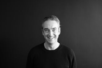 Henrik Dürr, Trustzone.