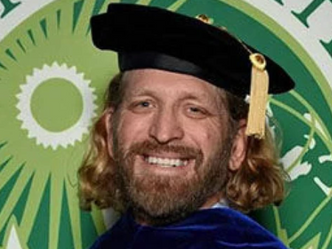 Joseph Dituri tror ensomheten blir det verste. Han har bak seg en lang karriere som dykker i US Navy før han ble forsker. Foto:  University of South Florida