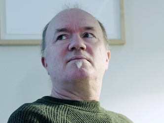 Magnus Gulbrandsen sier det er mange skjær i sjøen på veien fra idé til kommersielt selskap. Det er likevel ikke sikkert at innovasjonen stopper opp fordi ideen er dårli Foto: Ola Gamst Sæther/UiO