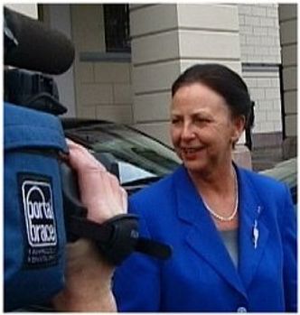 IT-minister Grete Knudsen intervjues.