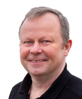 – Min innstendige oppfordring til alle som benytter sky-identiteter, er å foreta en risikoanalyse og evaluere behovet for å gjøre klar alternative løsninger som enkelt kan aktiveres, skirver Lars Petter Hosøy, som er seniorkonsulent og partner i Sicra. Foto: Sicra